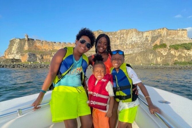 San Juan Bay Private Tour with Drinks and Tapas: 4+ people - Choosing between the 37-foot sailboat and powerboat