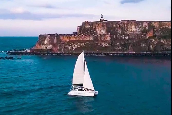 San Juan Catamaran Sunset Sail with Drinks Included - The sunset mood and social side