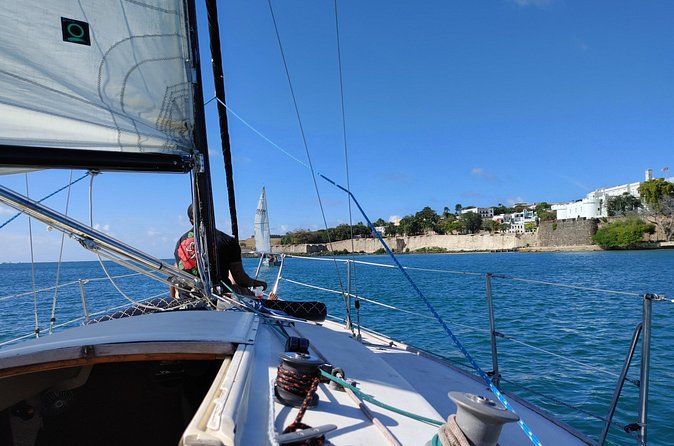 San Juan Historical Bay Daytime Sailing Tour - Beer, sangria, and a relaxed pace