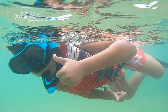 San Juan: Kids and Family Snorkeling Adventure with Videos - Moving farther into the bay