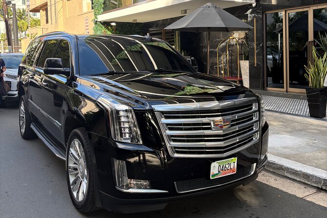 San Juan Puerto Rico Private Transfers - Meeting your chauffeur at the airport
