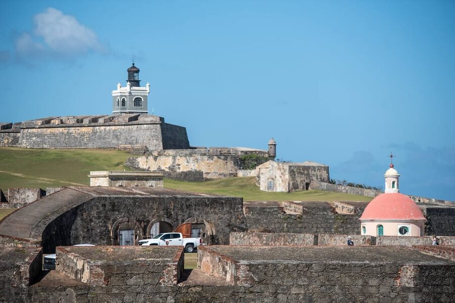 San Juan: Walking Tour with Expert Guide - Why a walking tour fits Old San Juan