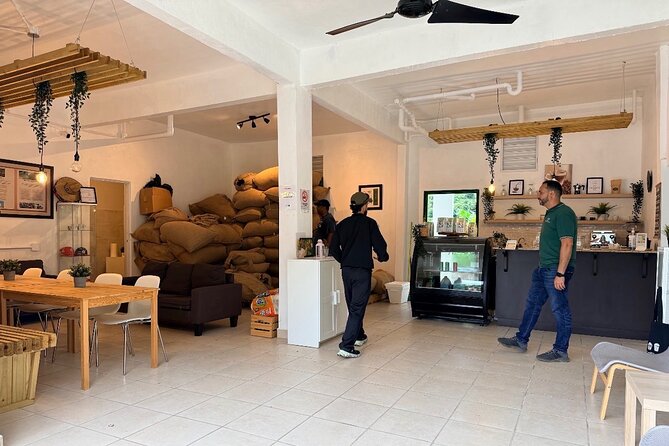 Sueños de Cafe - A Coffee Lovers Dream - Lunch at Naturola La Barra