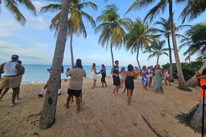 Sunset Salsa Beach Class in San Juan - What the one-hour lesson actually teaches