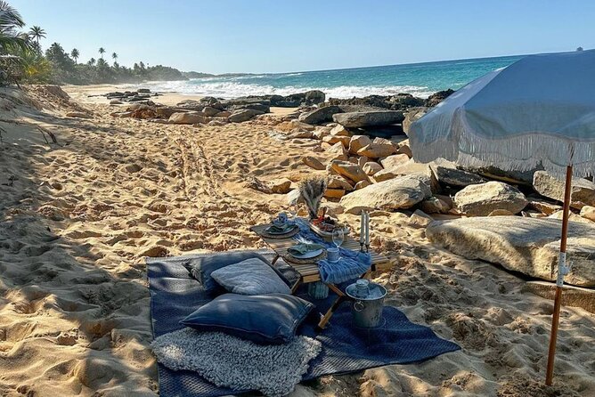 Tailor Made Luxury Picnic with Breathtaking Views - Arriving at Fortín del Escambrón