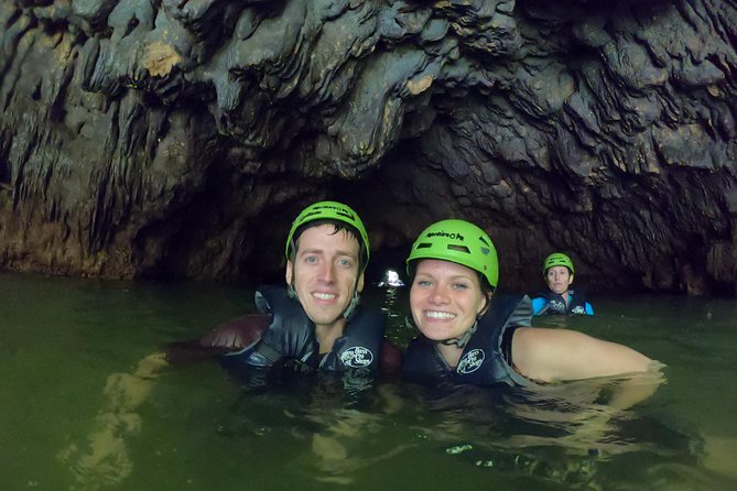 Tanama River Cave Tubing - Photos, safety equipment, and practical value