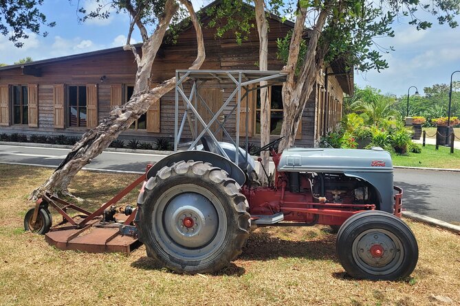 The Barrilito Rum Factory Experience Transportation Included - The gift shop gives you a chance to take the rum home