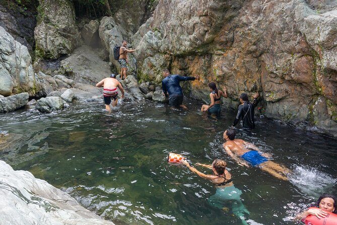 Toro Negro River Hike & Cliff Jumping Adventure; San Juan Pick Up - The guides and the value of hands-on help