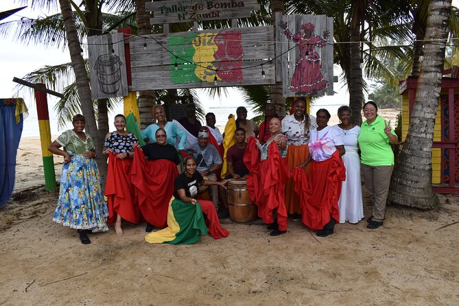 "Unique Tour" Loiza, Cultue, Art & Bomba Dance Class on The Beach - Learning bomba beside the beach