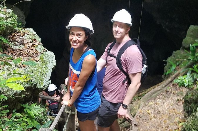 Window Cave and Indian Cave private tour with an archaeologist as guide - Why this is more than a cave visit