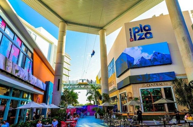 Zipline Sky Bull in Urban Environment in Toroverde urban park San Juan - What to wear, carry, and leave behind