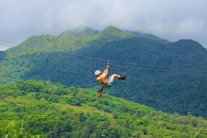 Ziplining at the Rainforest in Puerto Rico - Getting to the Luquillo meeting point